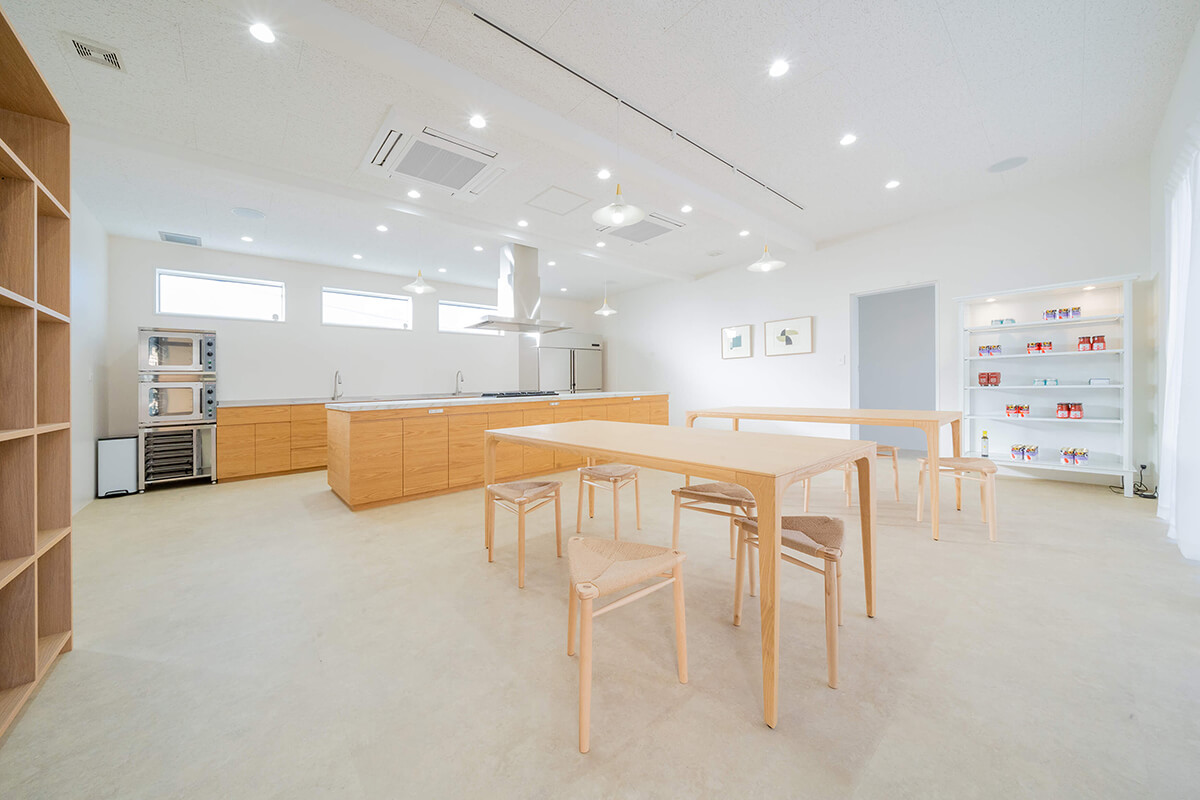 Dishの店内の様子