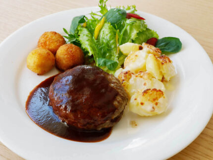 基本のハンバーグ