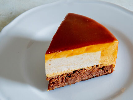 キャラメルとバナナのムースケーキ