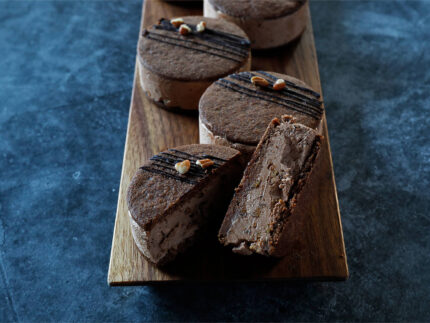 チョコレートのバタークリームサンド