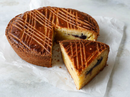 ダークチェリーのガトーバスク