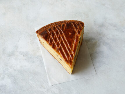 ダークチェリーのガトーバスク